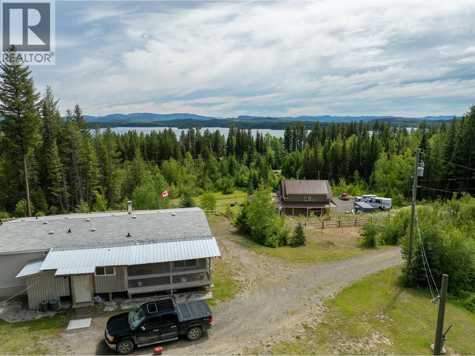 7384 Johnstone Road Property Photo 2