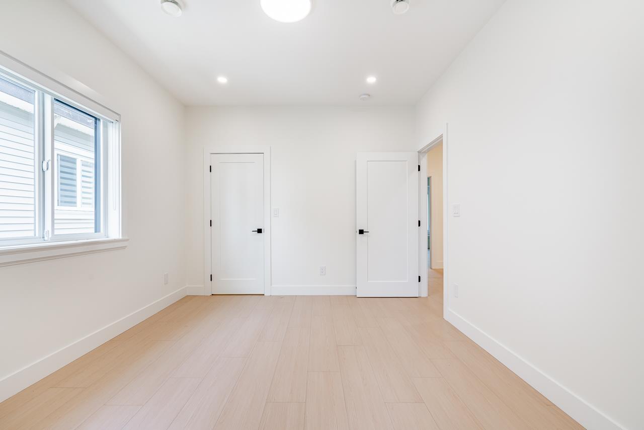 11551 80 Avenue Property Photo 21