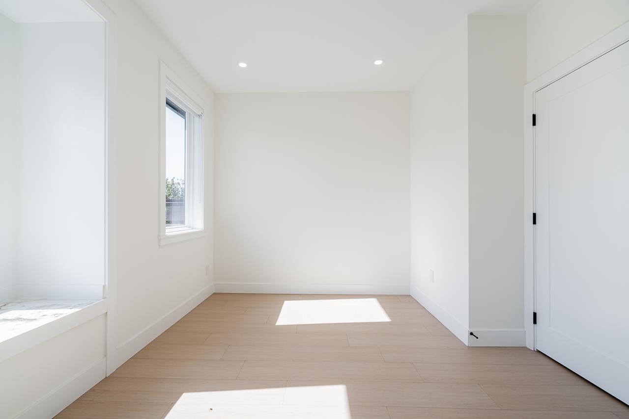 11551 80 Avenue Property Photo 26