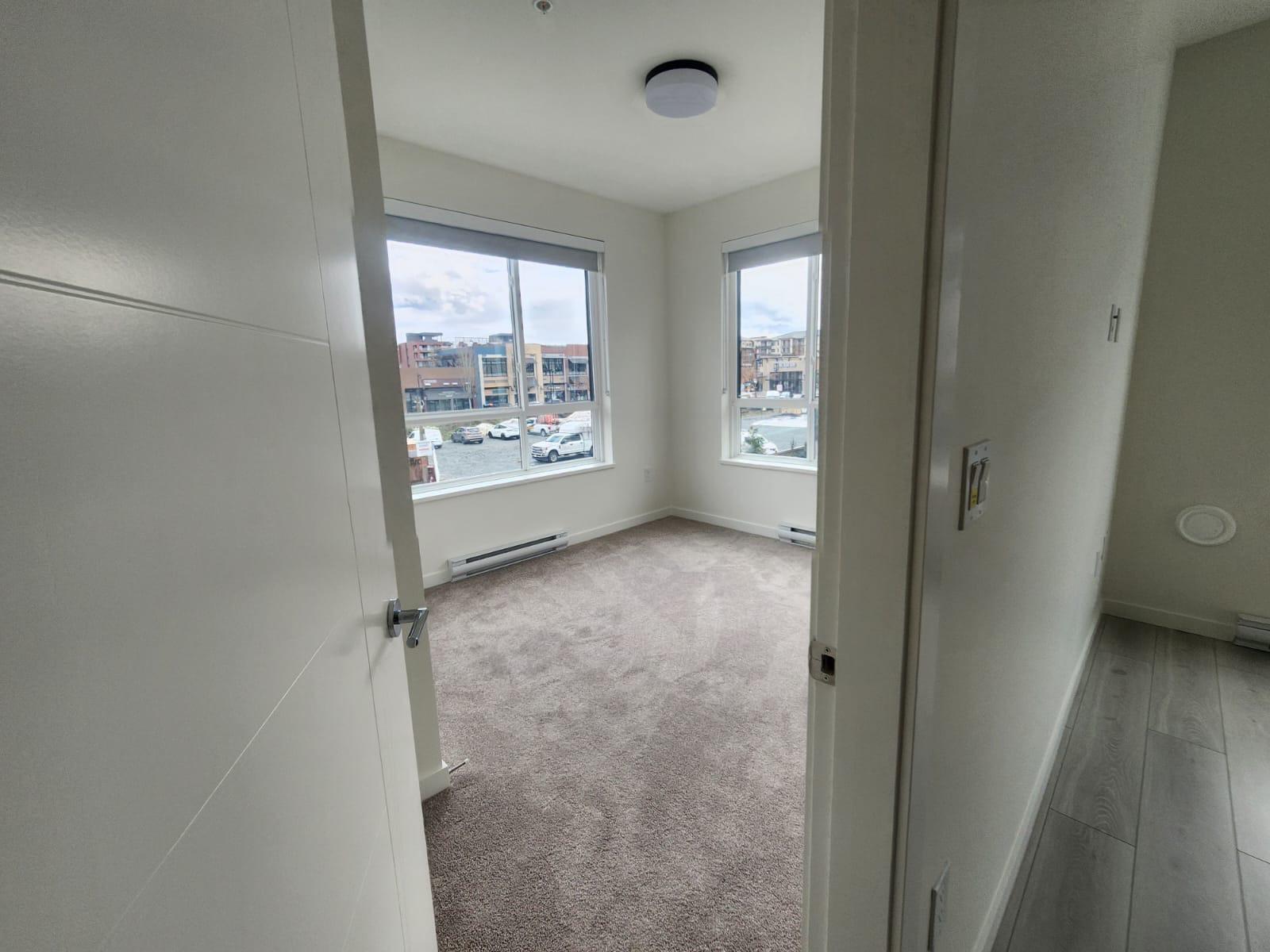 306 7936 206 Street Property Photo 3