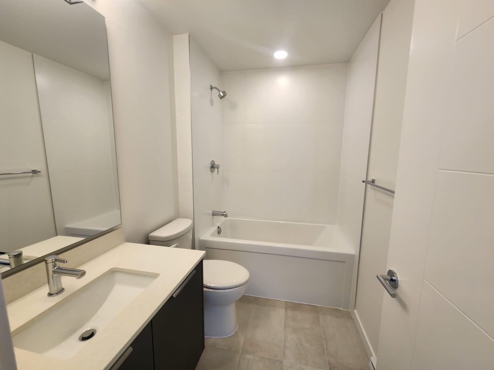 306 7936 206 Street Property Photo 13