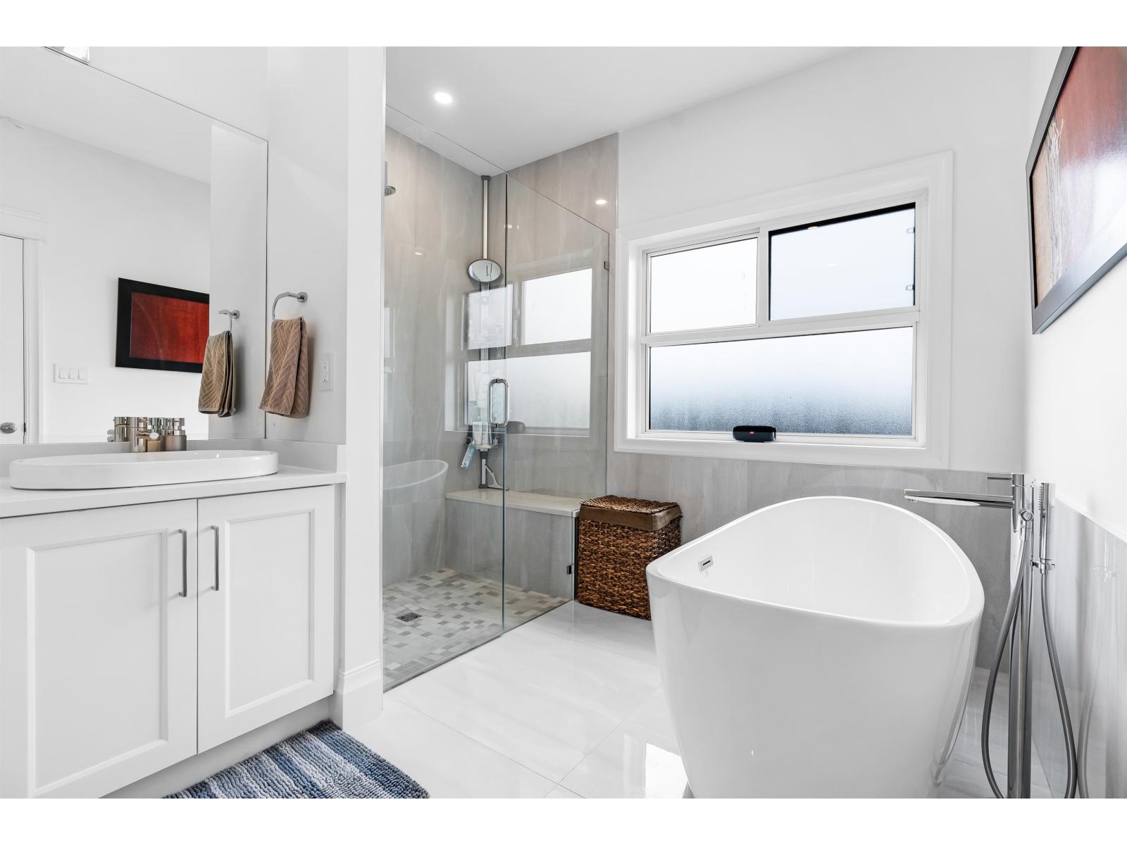 977 164 Street Property Photo 29