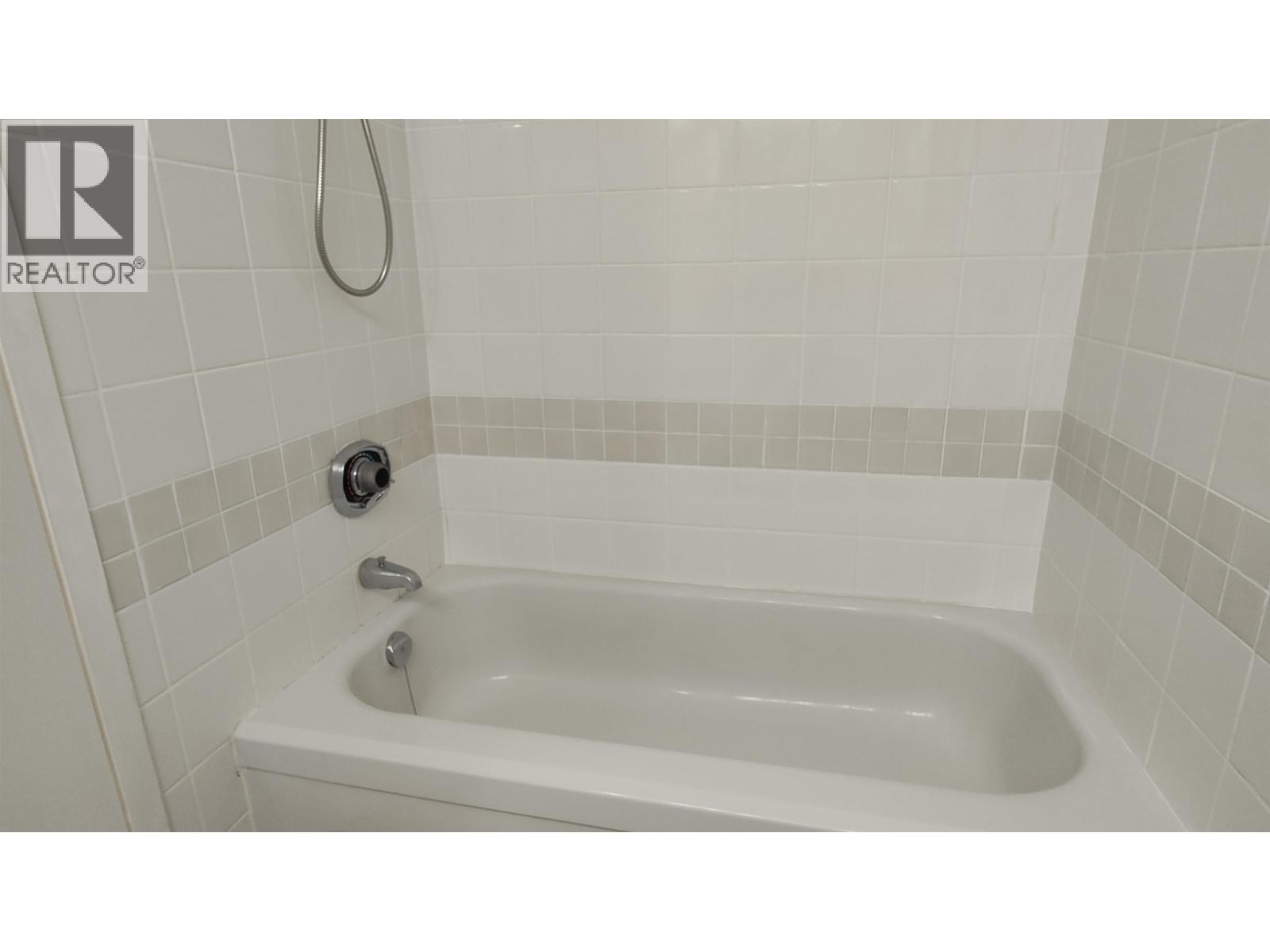 2303 3970 Carrigan Court Property Photo 16