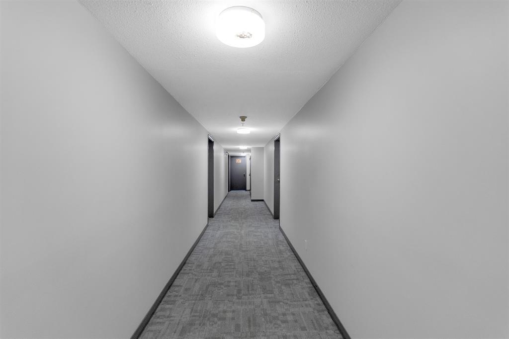 121 12101 80 Avenue Property Photo 14