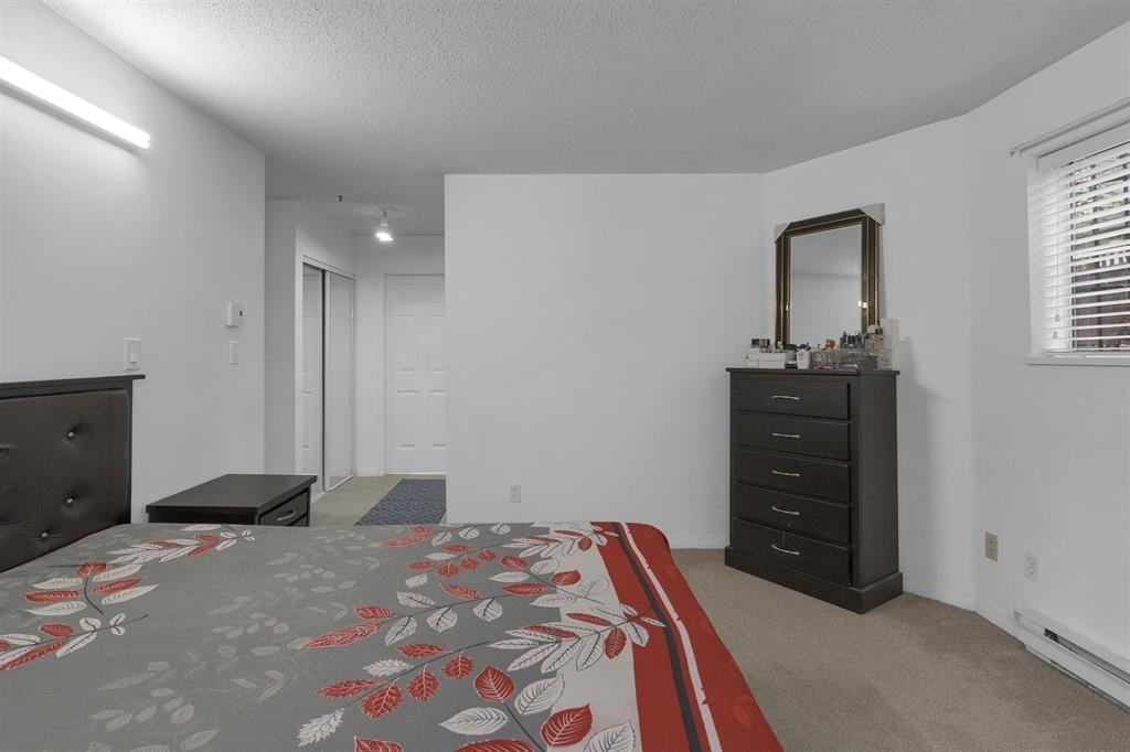 121 12101 80 Avenue Property Photo 19