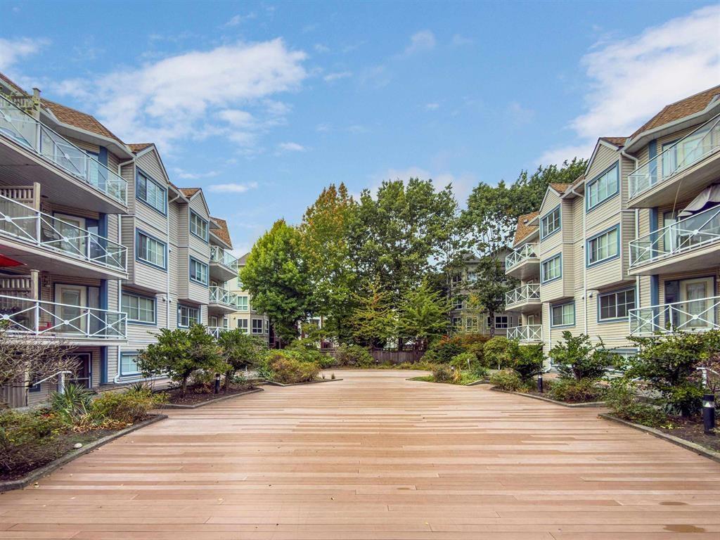 121 12101 80 Avenue Property Photo 37