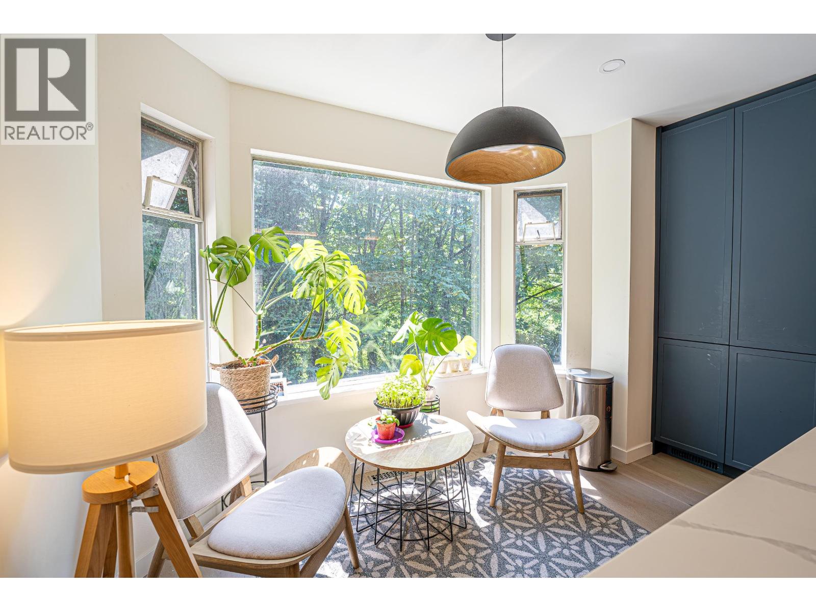 180 1140 Castle Crescent Property Photo 17