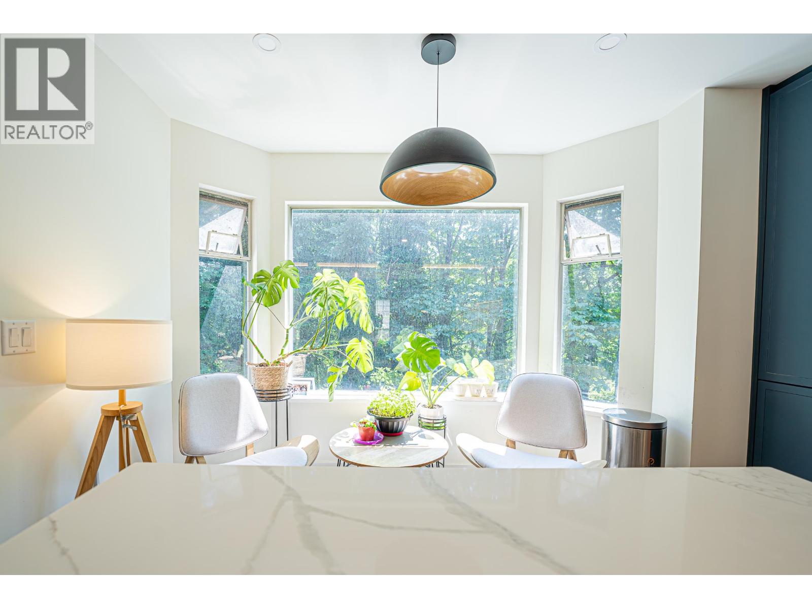 180 1140 Castle Crescent Property Photo 18