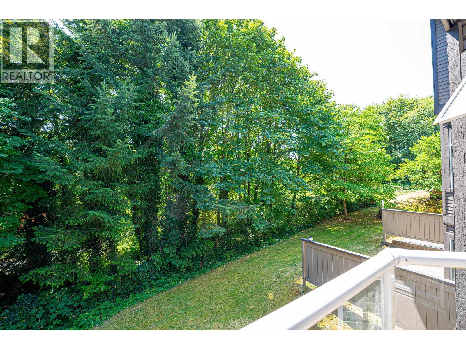 180 1140 Castle Crescent Property Photo 21