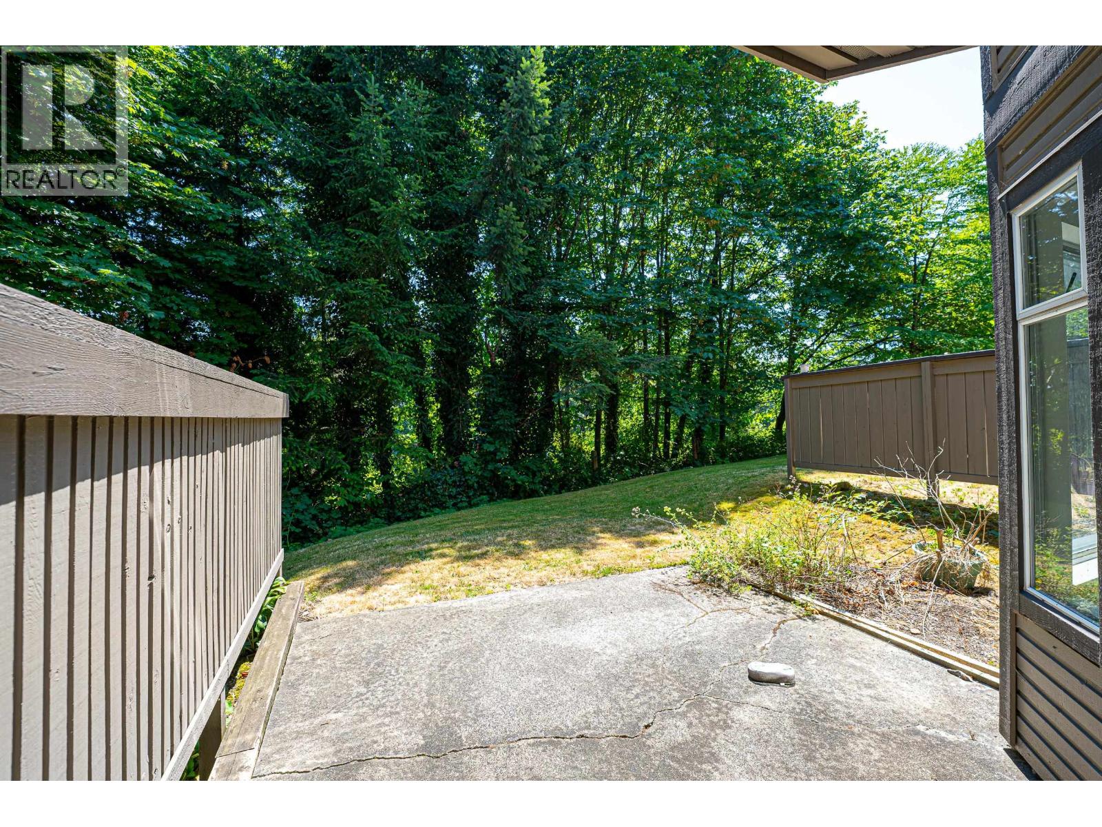180 1140 Castle Crescent Property Photo 34