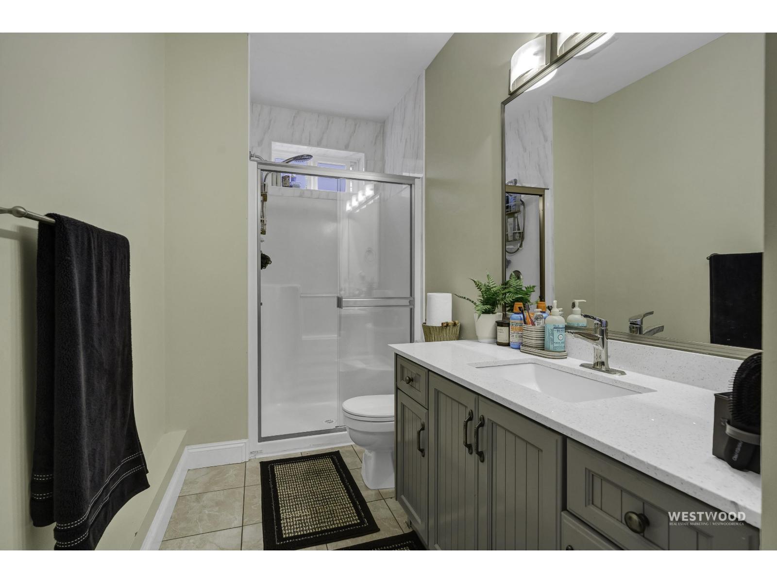 45965 Weeden Drive Property Photo 22