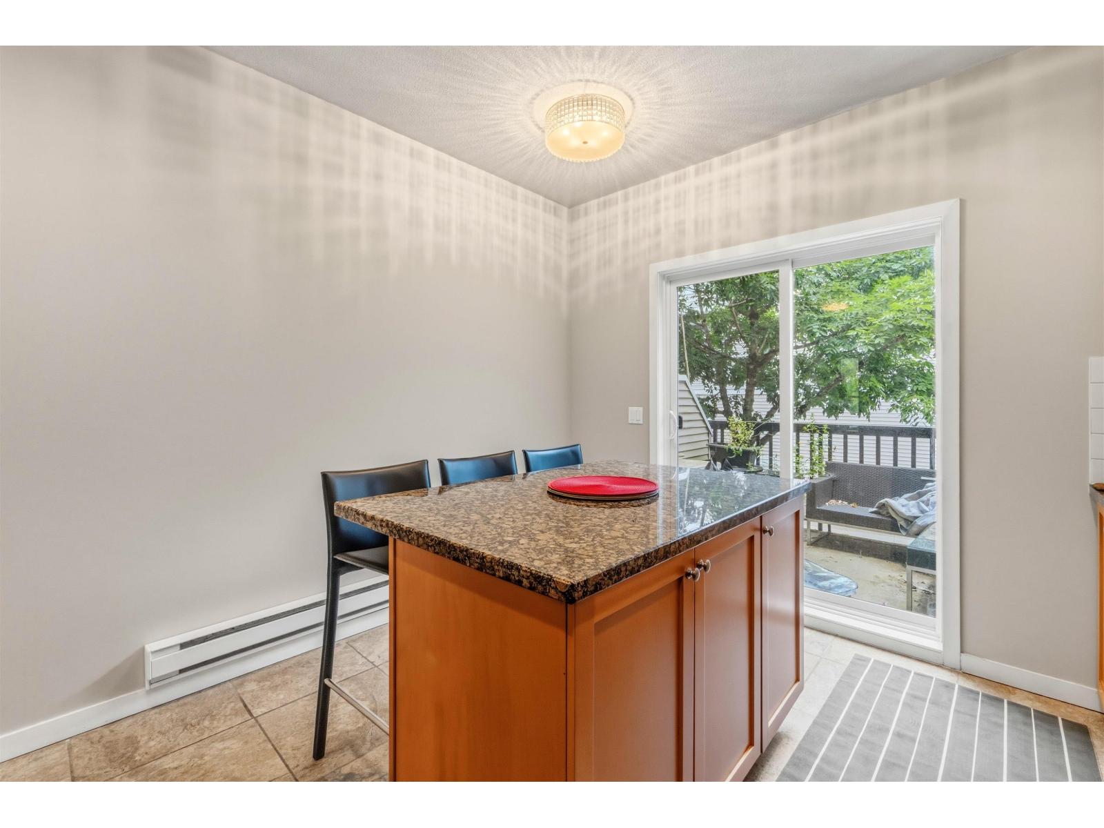 17 20159 68 Avenue Property Photo 12