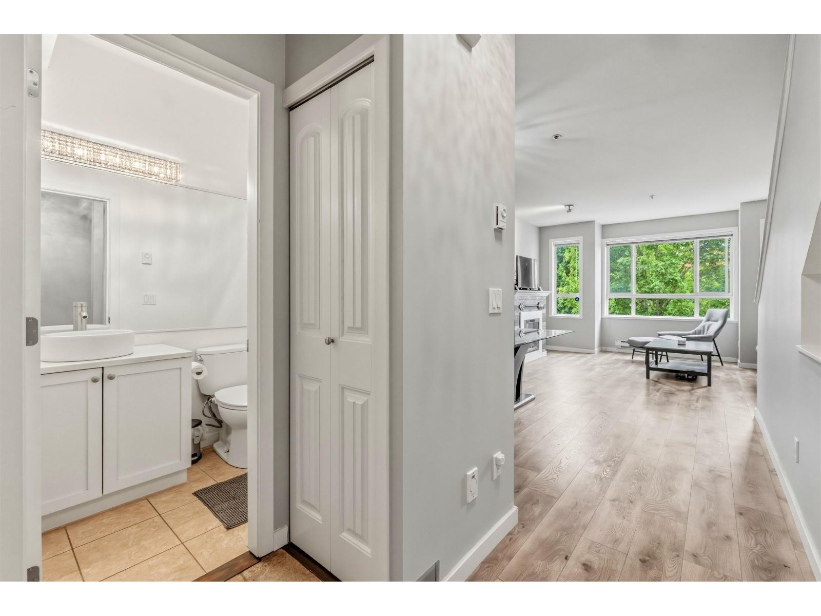 17 20159 68 Avenue Property Photo 29