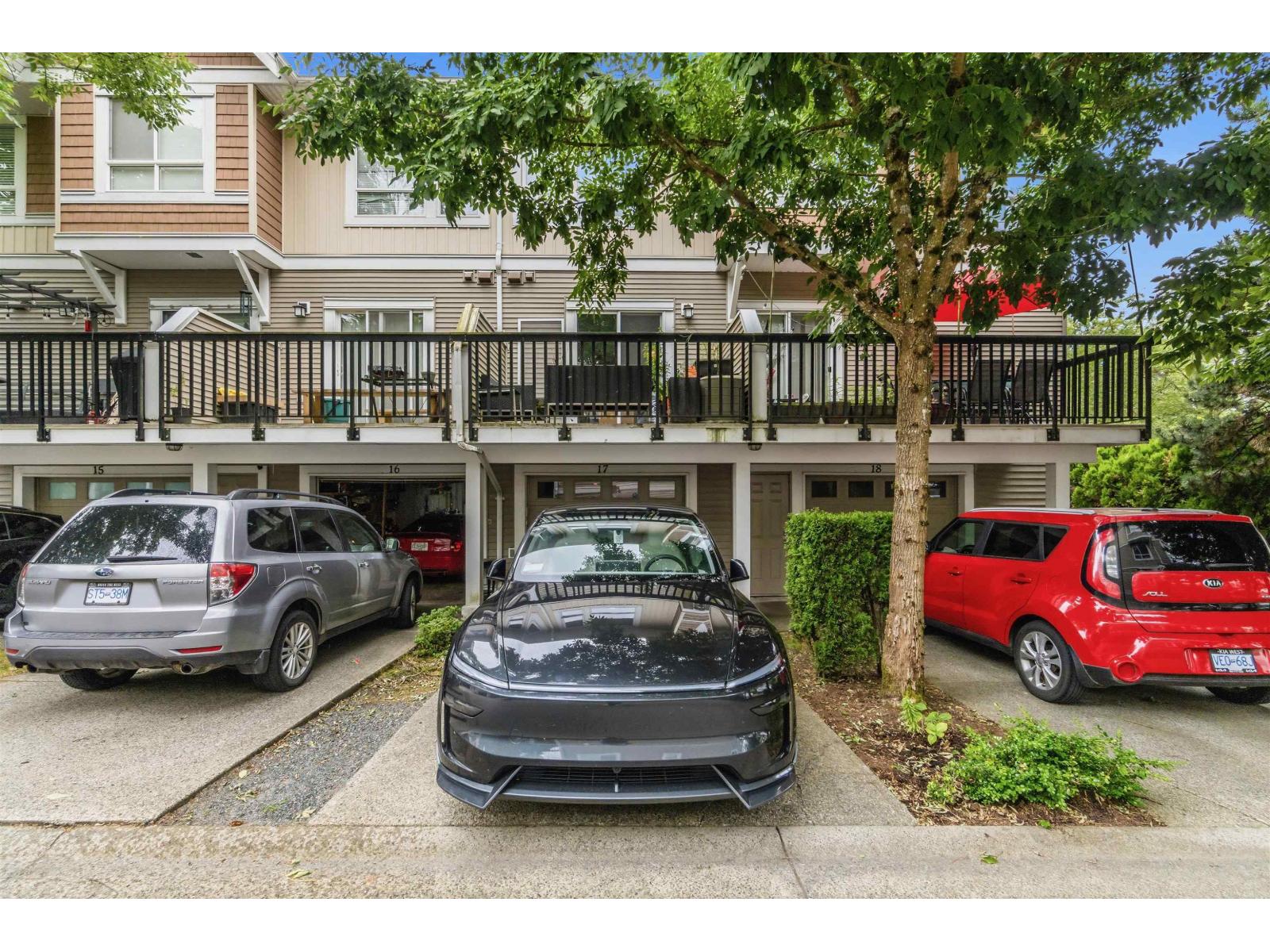 17 20159 68 Avenue Property Photo 36
