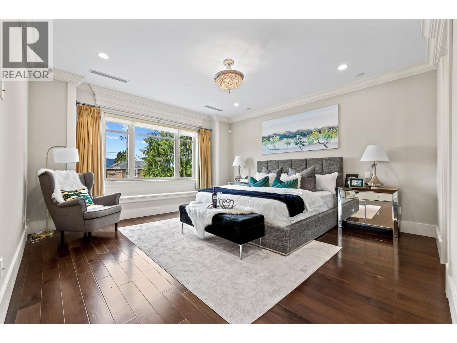 2653 Mcbain Avenue Property Photo 14