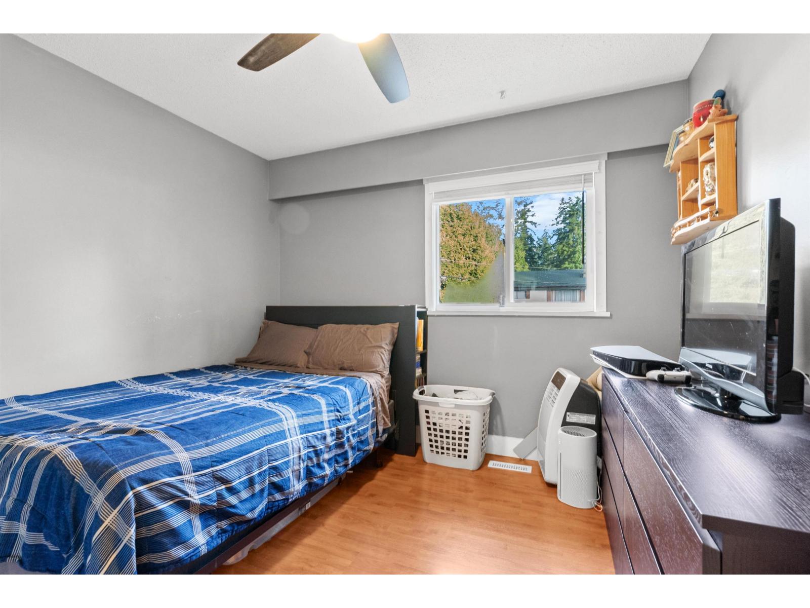 20754 39a Avenue Property Photo 18