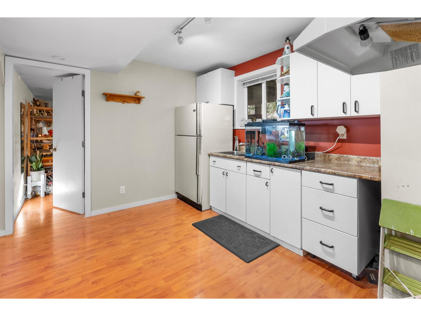 20754 39a Avenue Property Photo 27