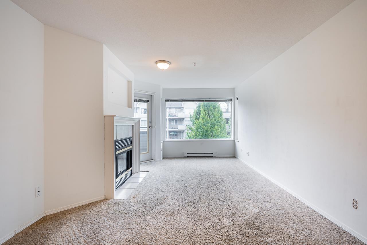 314 33708 King Road Property Photo 1