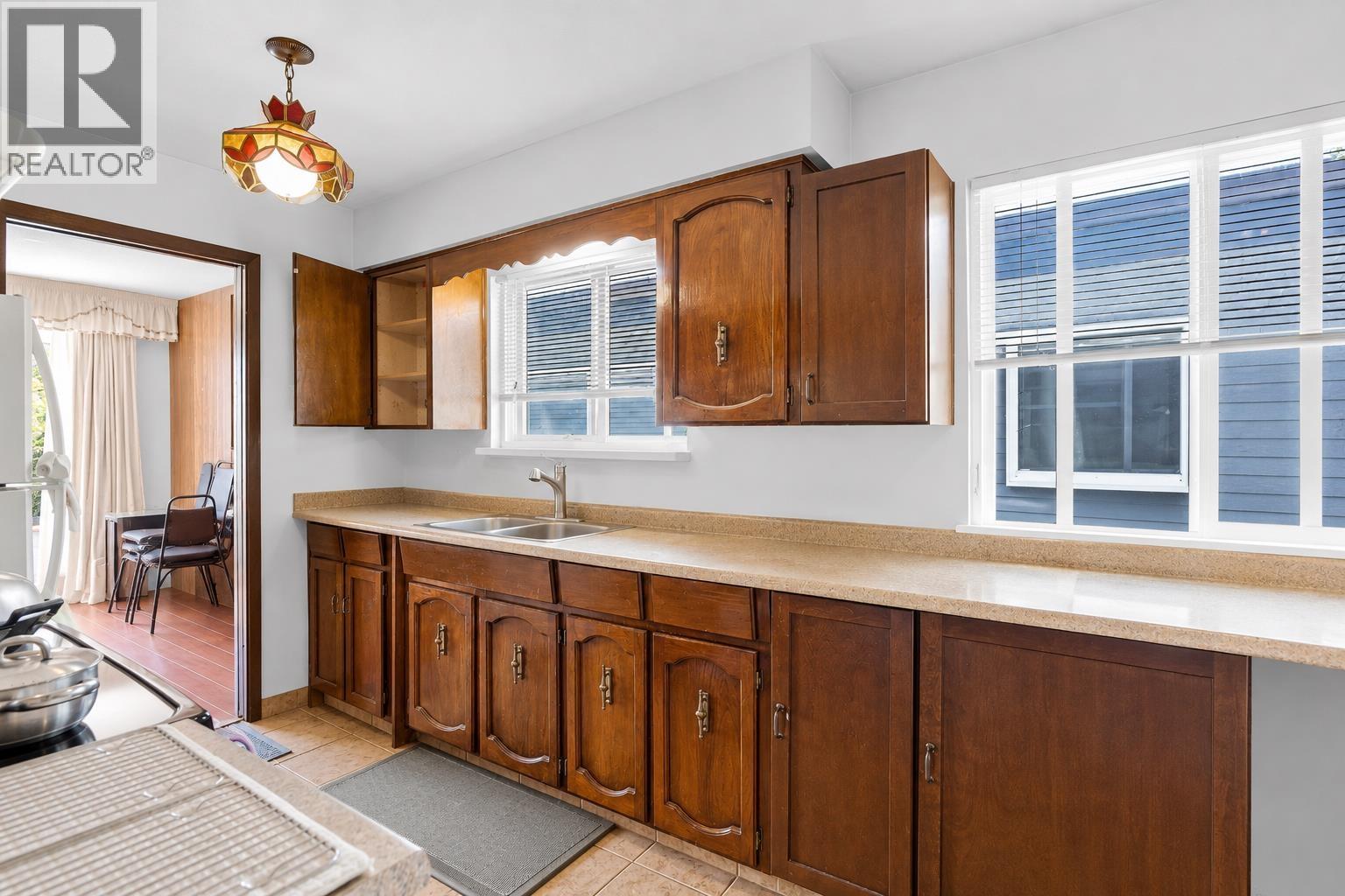 45 N Stratford Avenue Property Photo 10