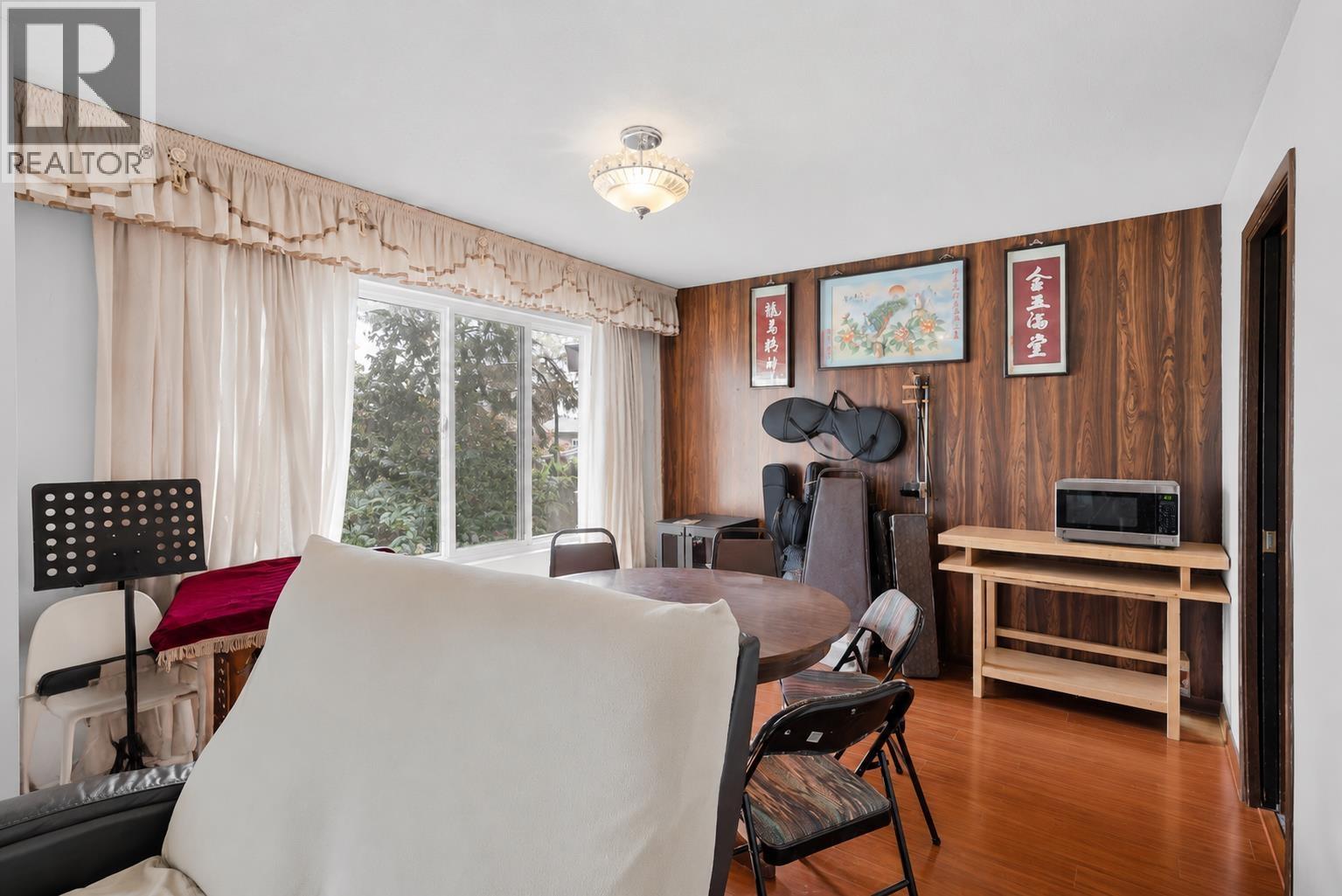45 N Stratford Avenue Property Photo 11
