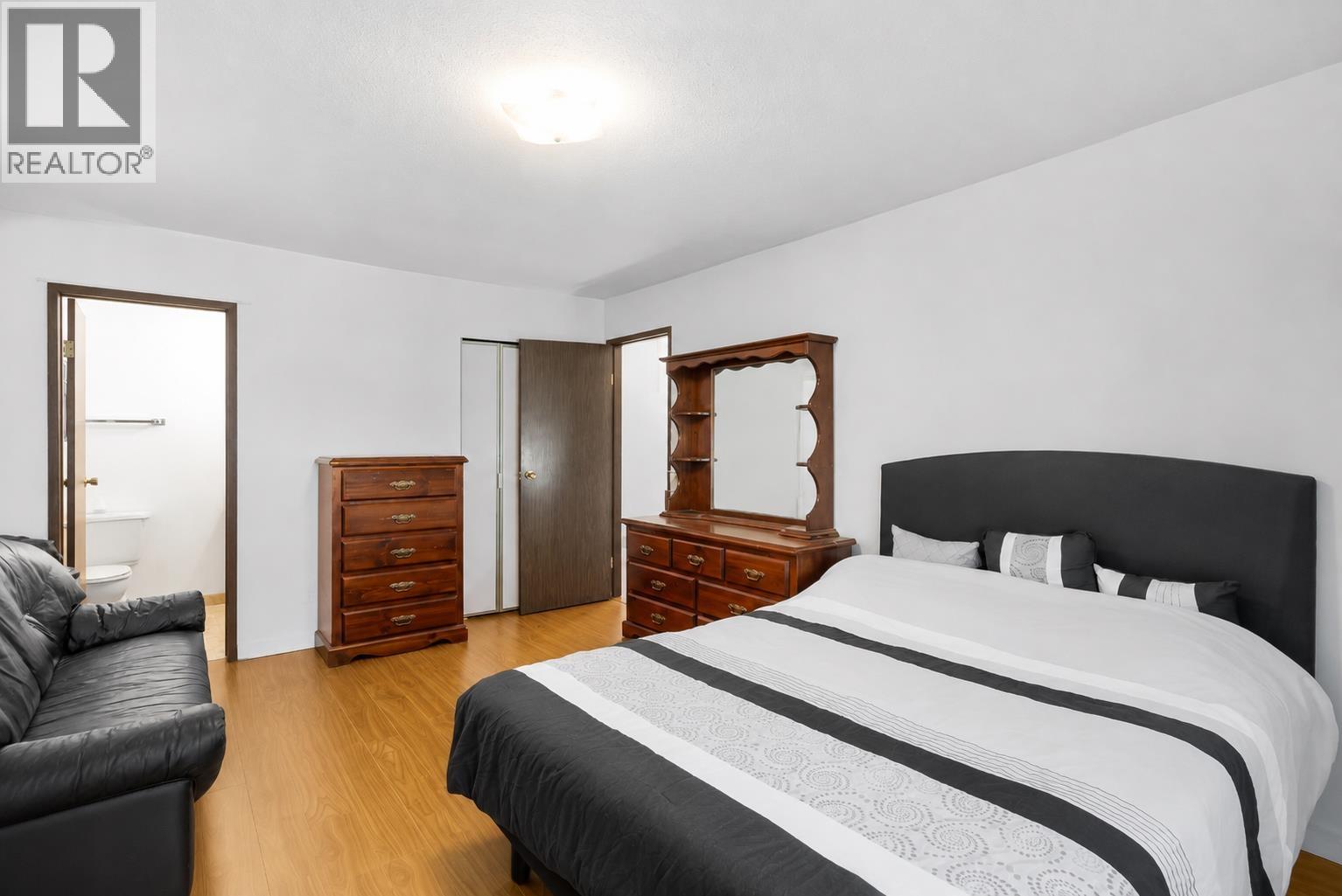 45 N Stratford Avenue Property Photo 21