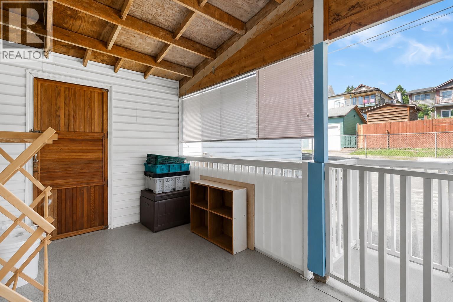 45 N Stratford Avenue Property Photo 24