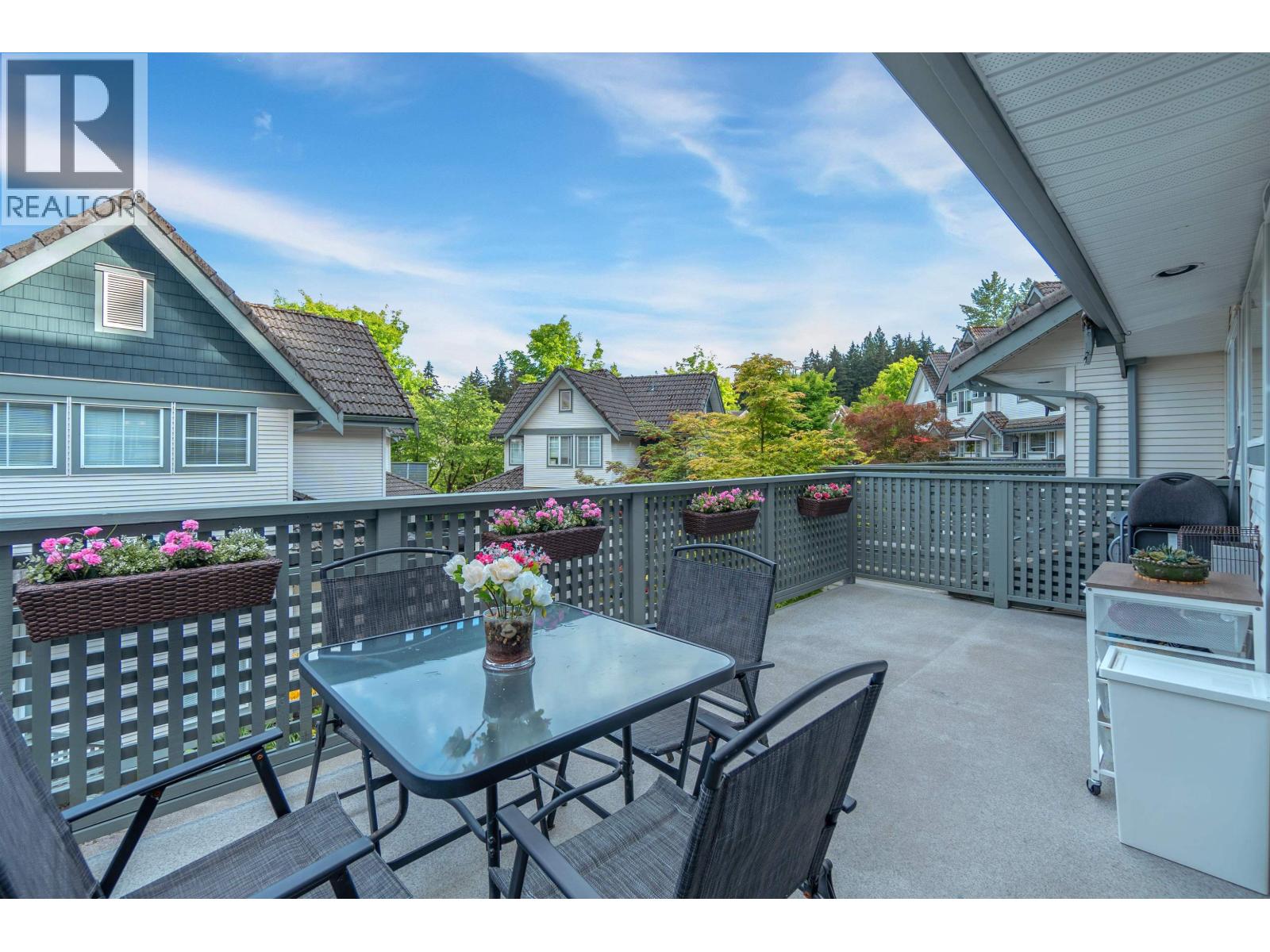5 2382 Parkway Boulevard Property Photo 11