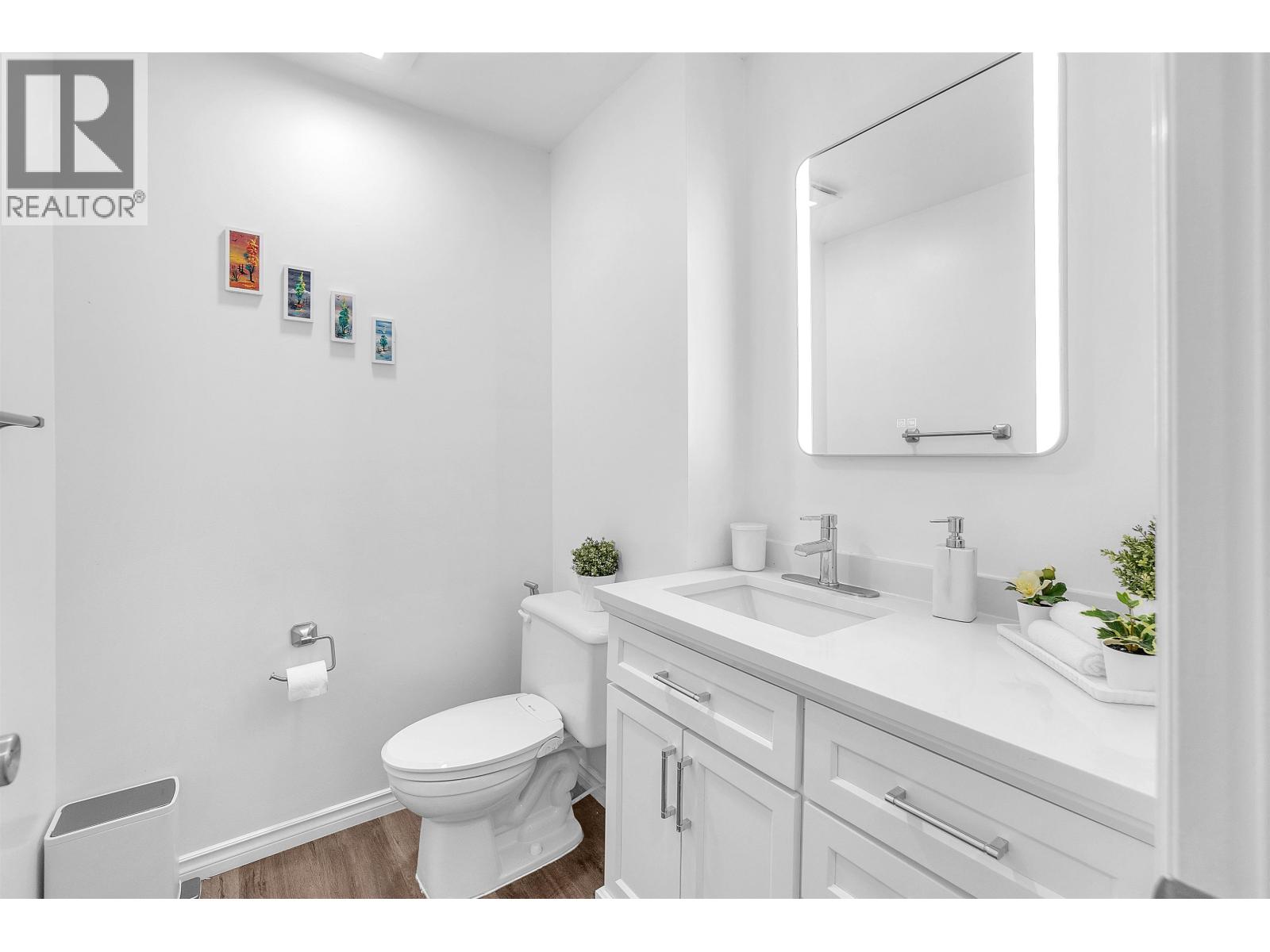 5 2382 Parkway Boulevard Property Photo 21