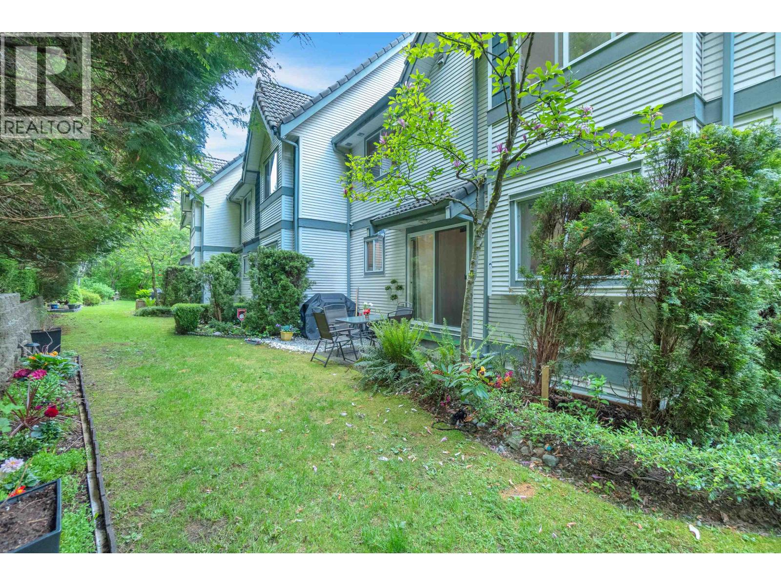 5 2382 Parkway Boulevard Property Photo 23