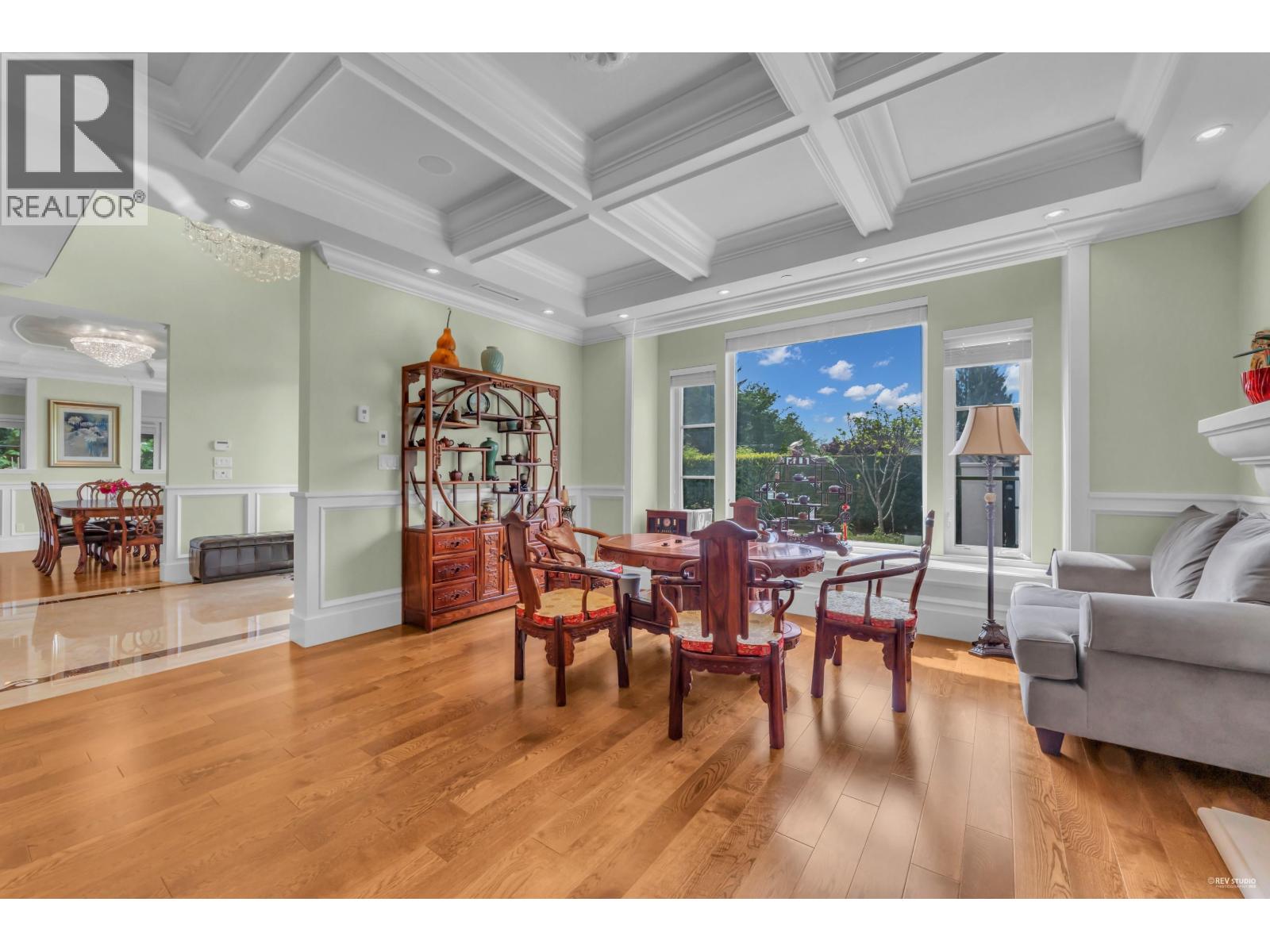 1835 Mathers Avenue Property Photo 4