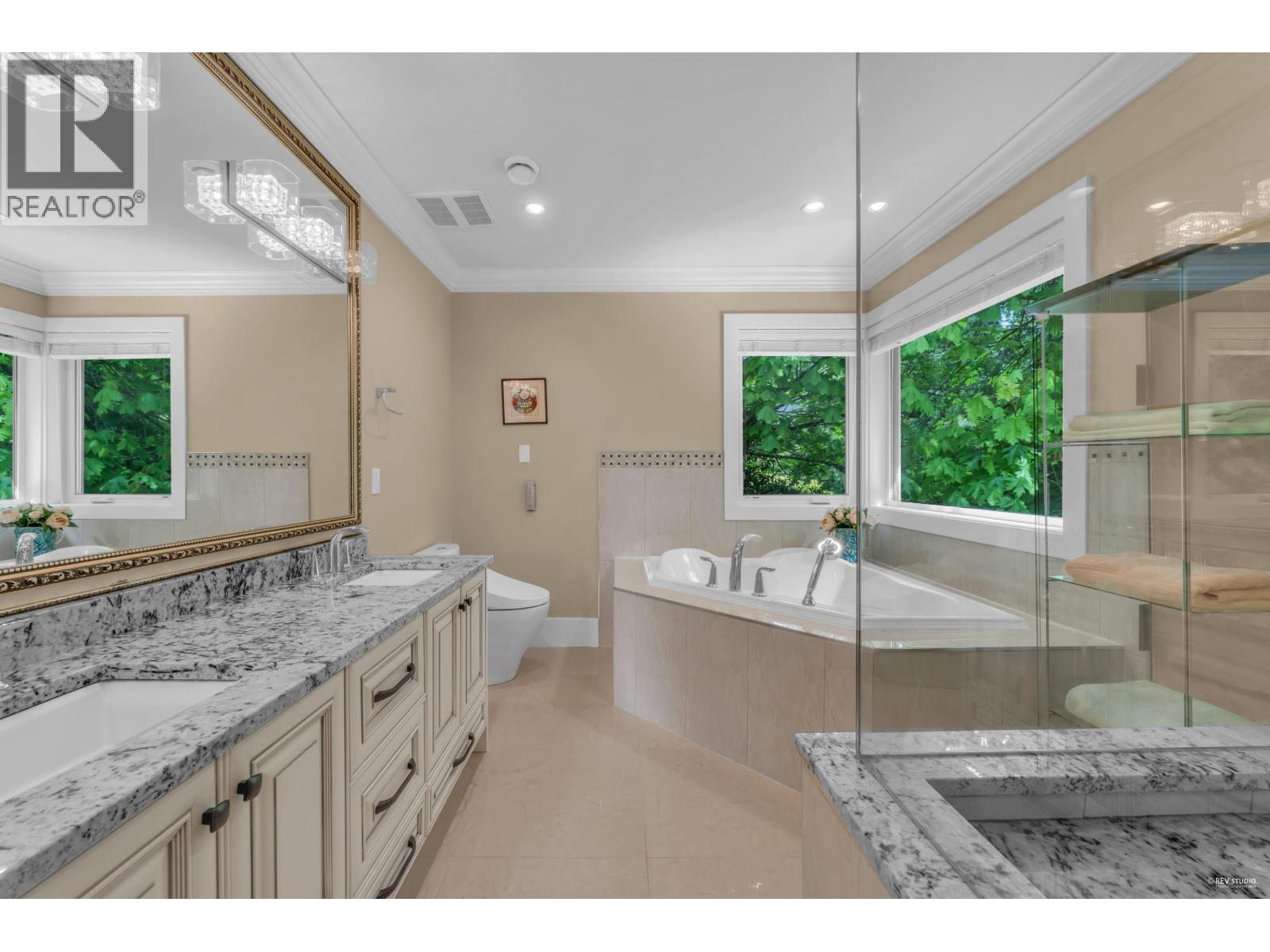 1835 Mathers Avenue Property Photo 24