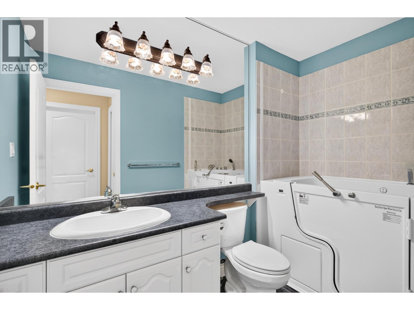 7 688 Citadel Drive Property Photo 22