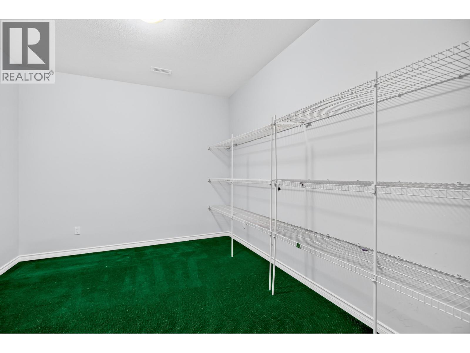 7 688 Citadel Drive Property Photo 28