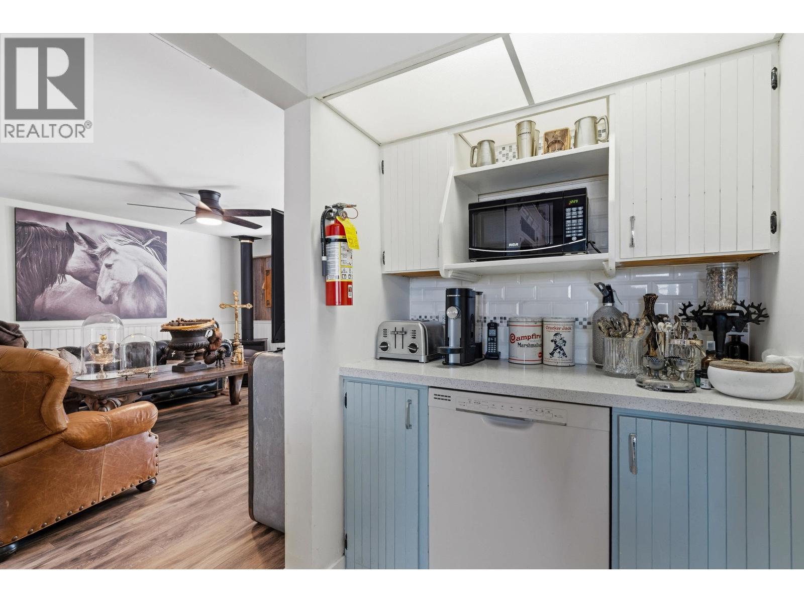 12082 261 Street Property Photo 15