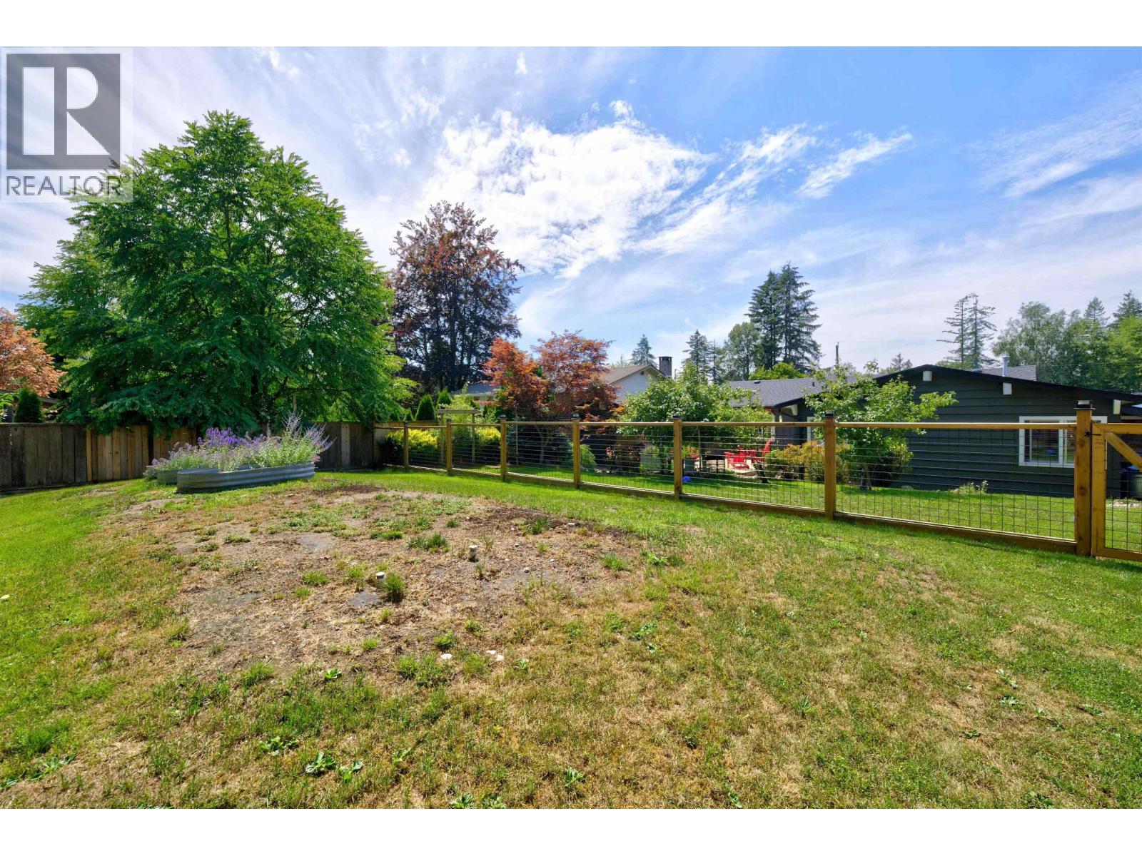 12082 261 Street Property Photo 33