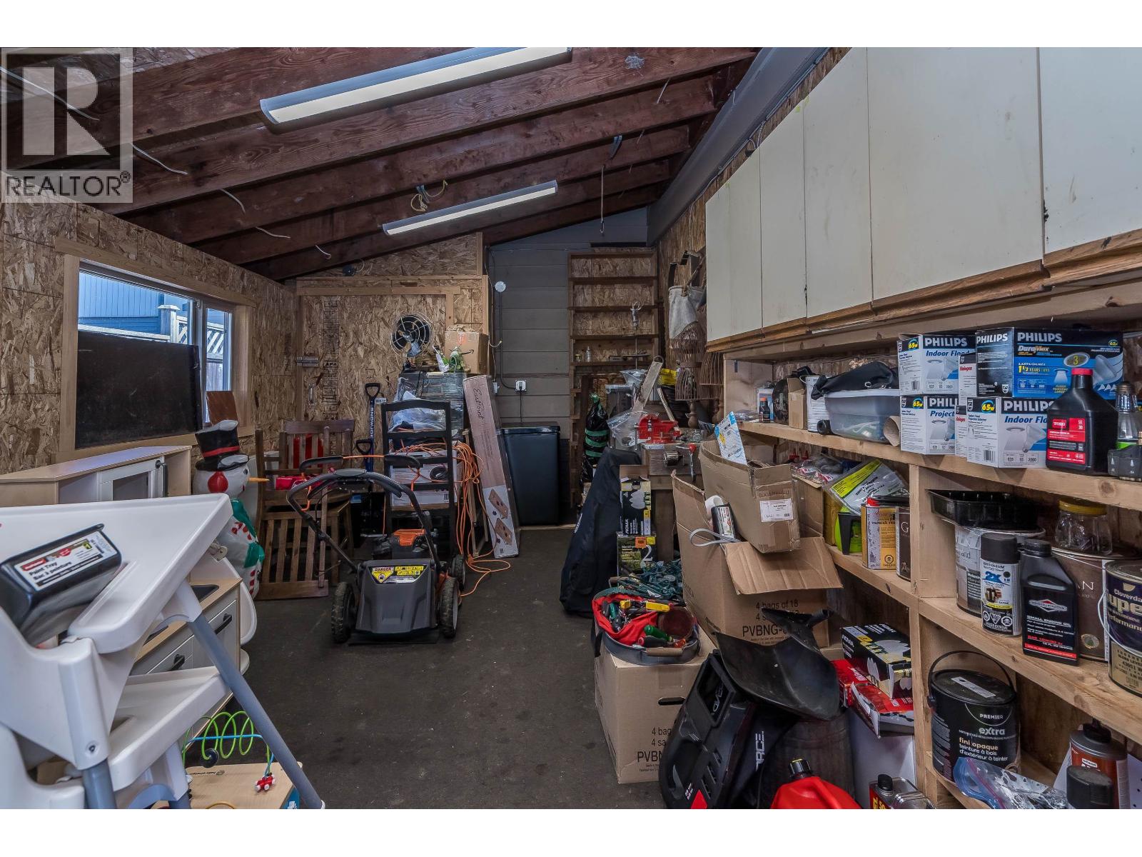 12082 261 Street Property Photo 35