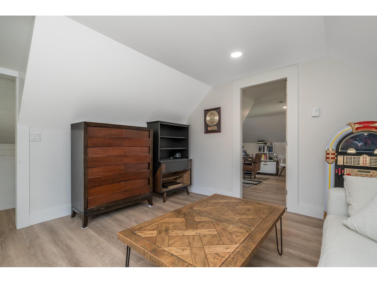 4827 216a Street Property Photo 17