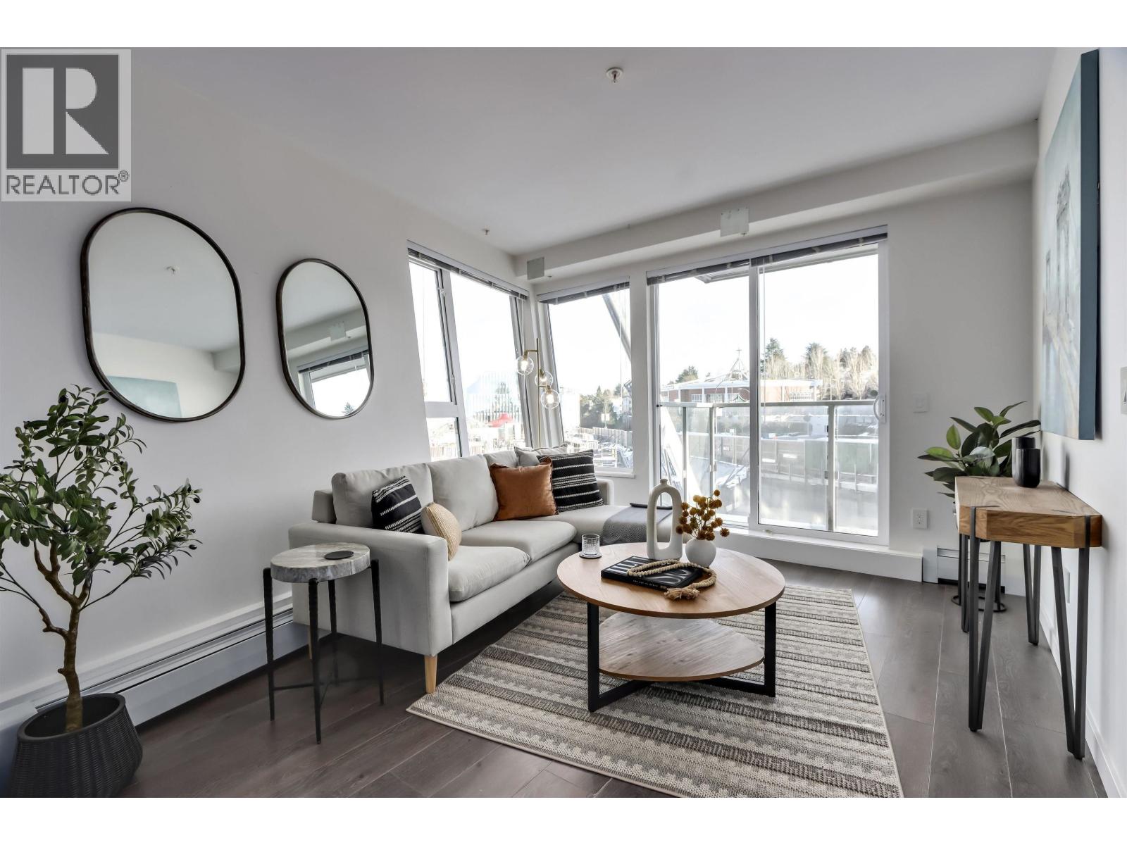 313 417 Great Northern Way Property Photo 6