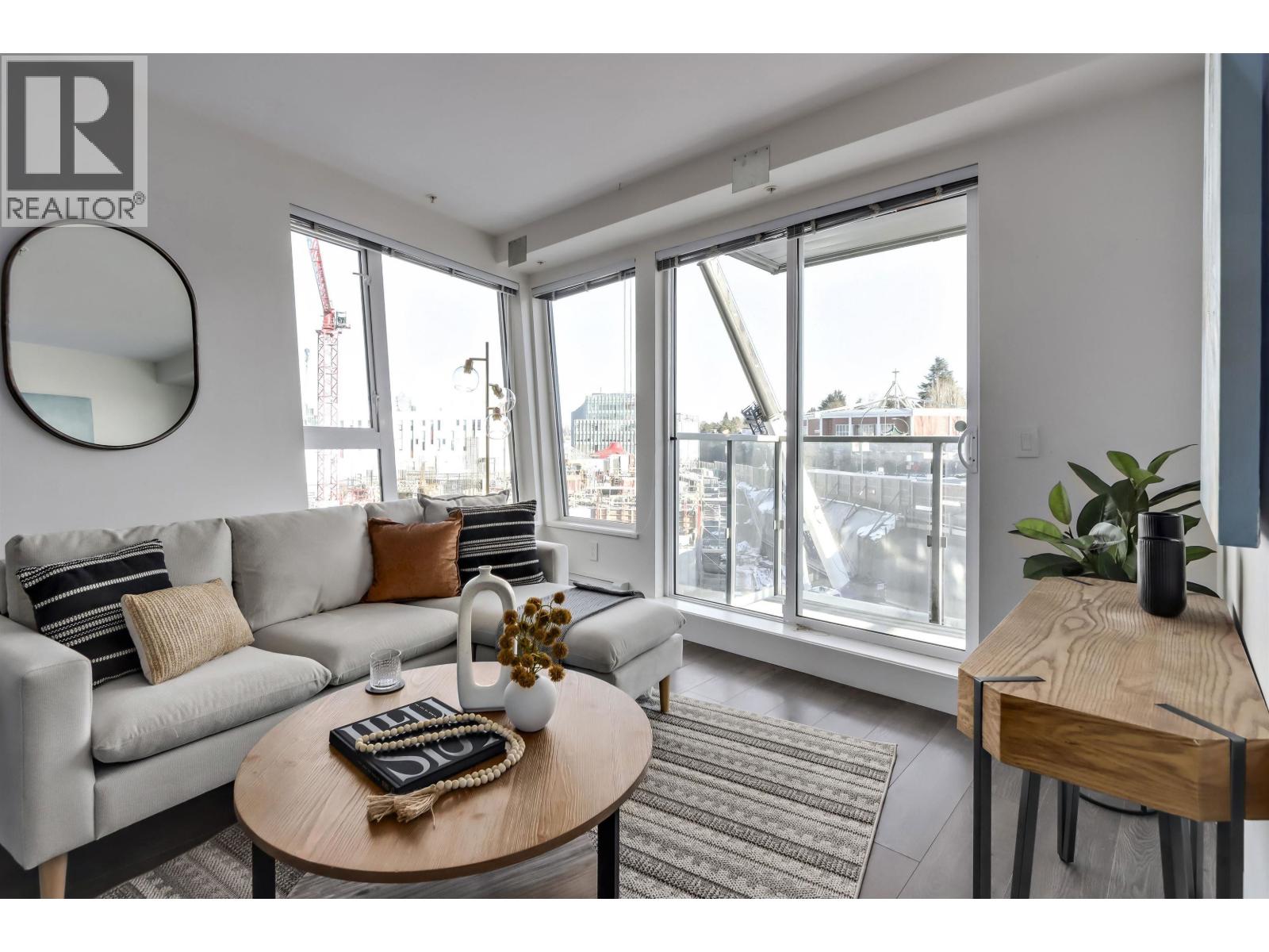 313 417 Great Northern Way Property Photo 9