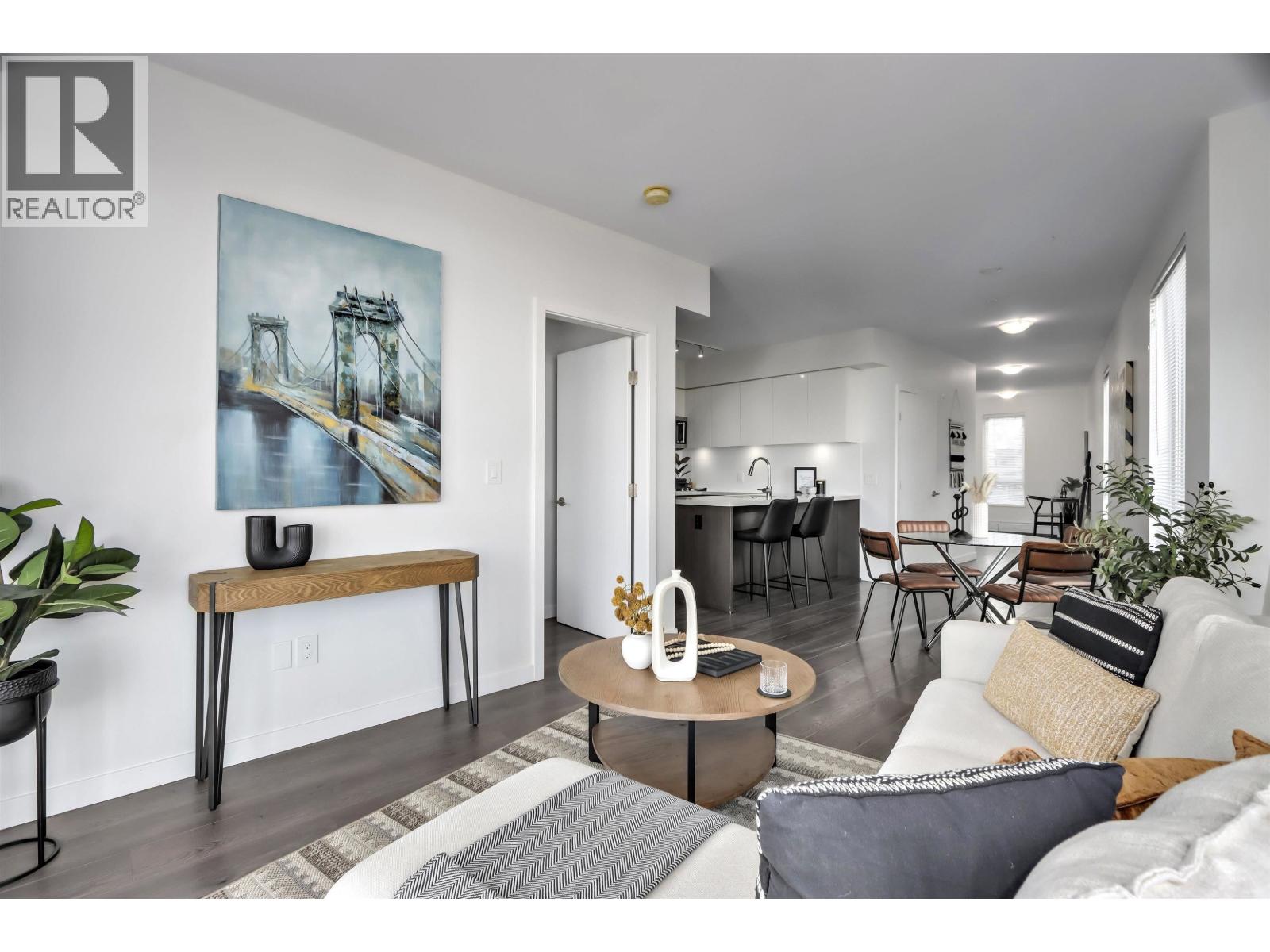 313 417 Great Northern Way Property Photo 10