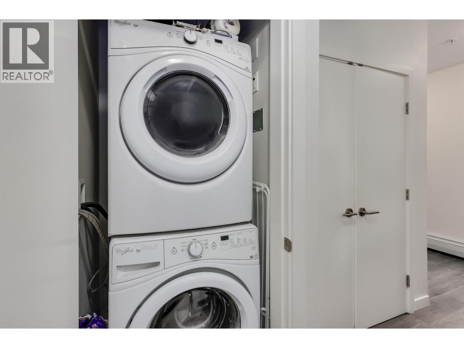 313 417 Great Northern Way Property Photo 15