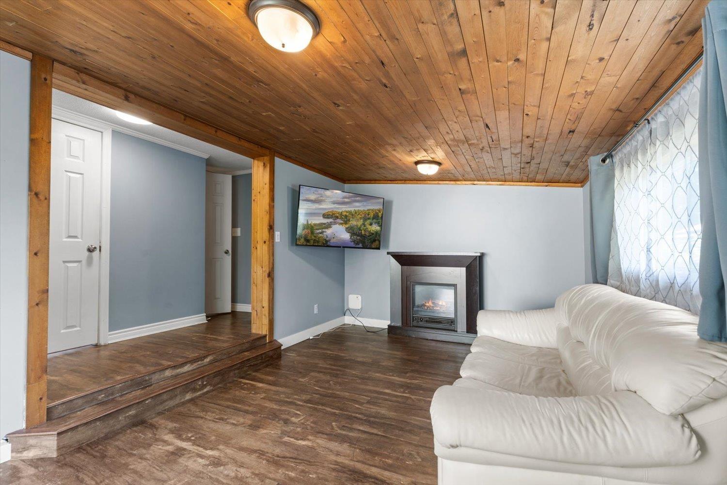 45640 Watson Road #10 Property Photo 14