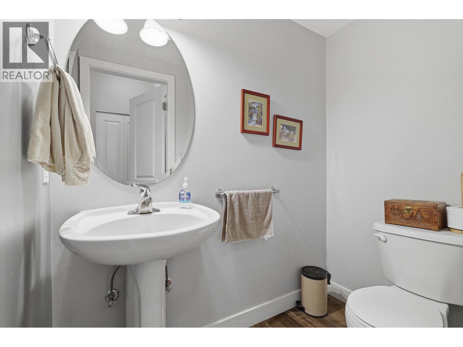 158 Dockside Court Property Photo 24