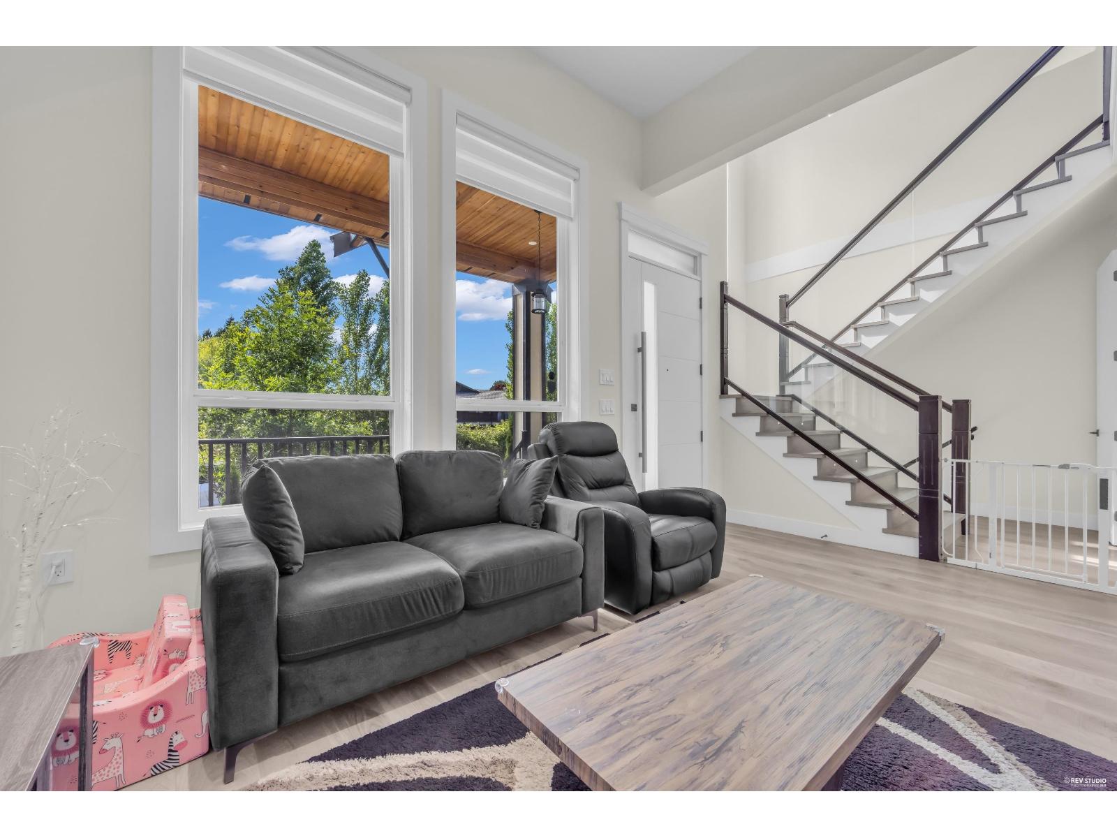 7068 194 Street Property Photo 5