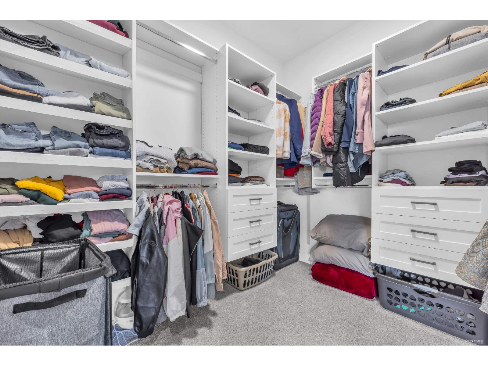 7068 194 Street Property Photo 21
