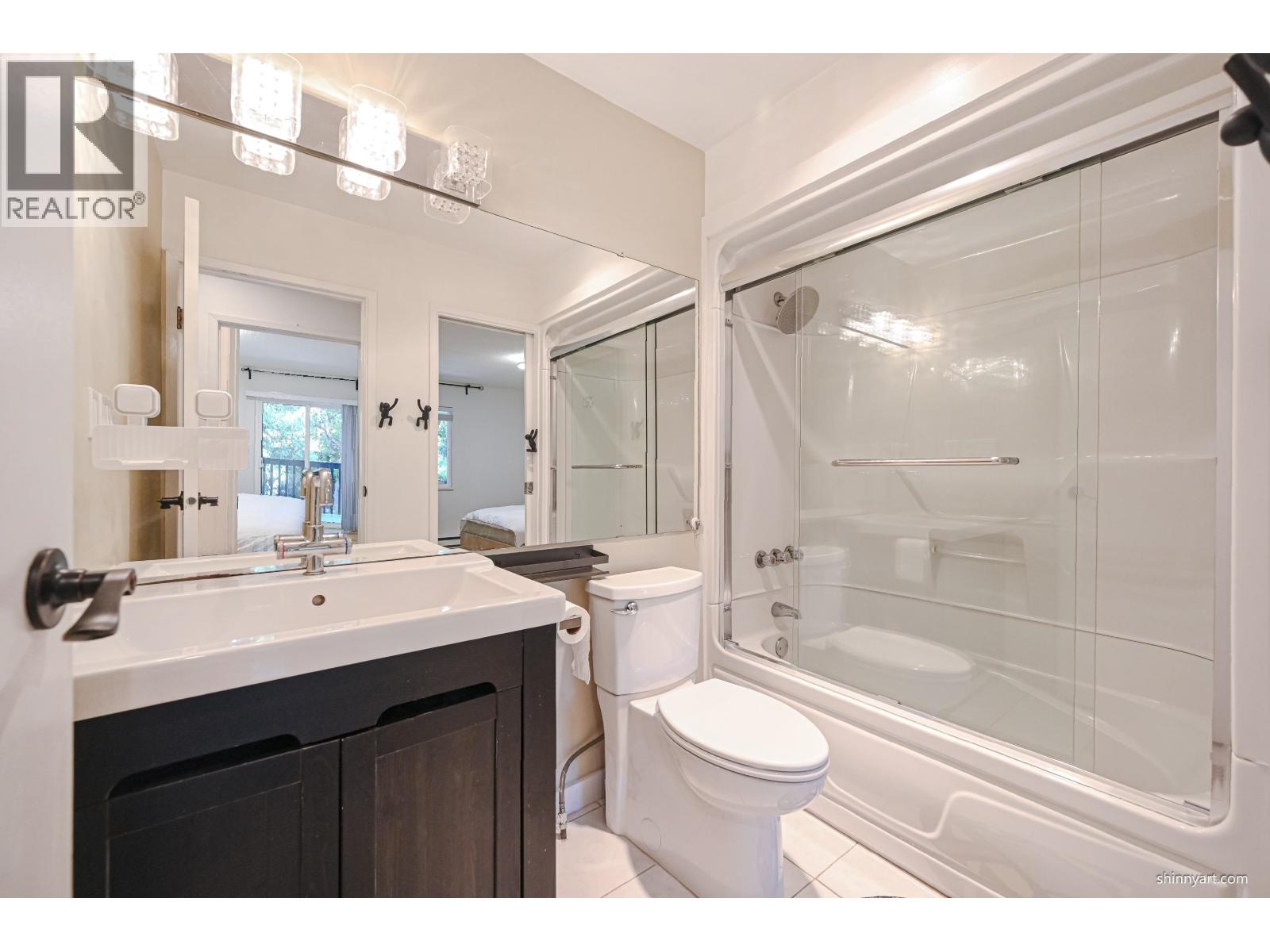 11656 Kingsbridge Drive Property Photo 19