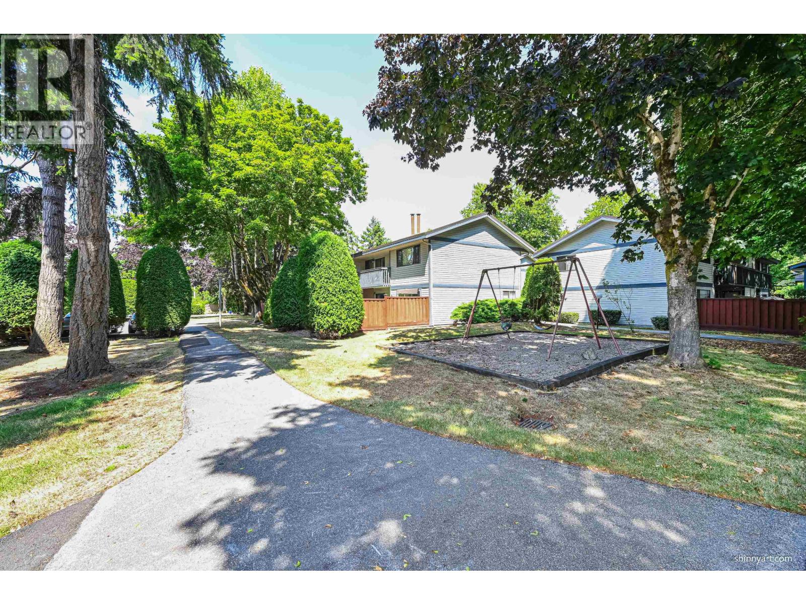 11656 Kingsbridge Drive Property Photo 26