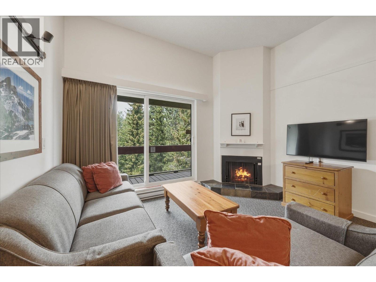 410 4200 Whistler Way Photo de la propriété 1