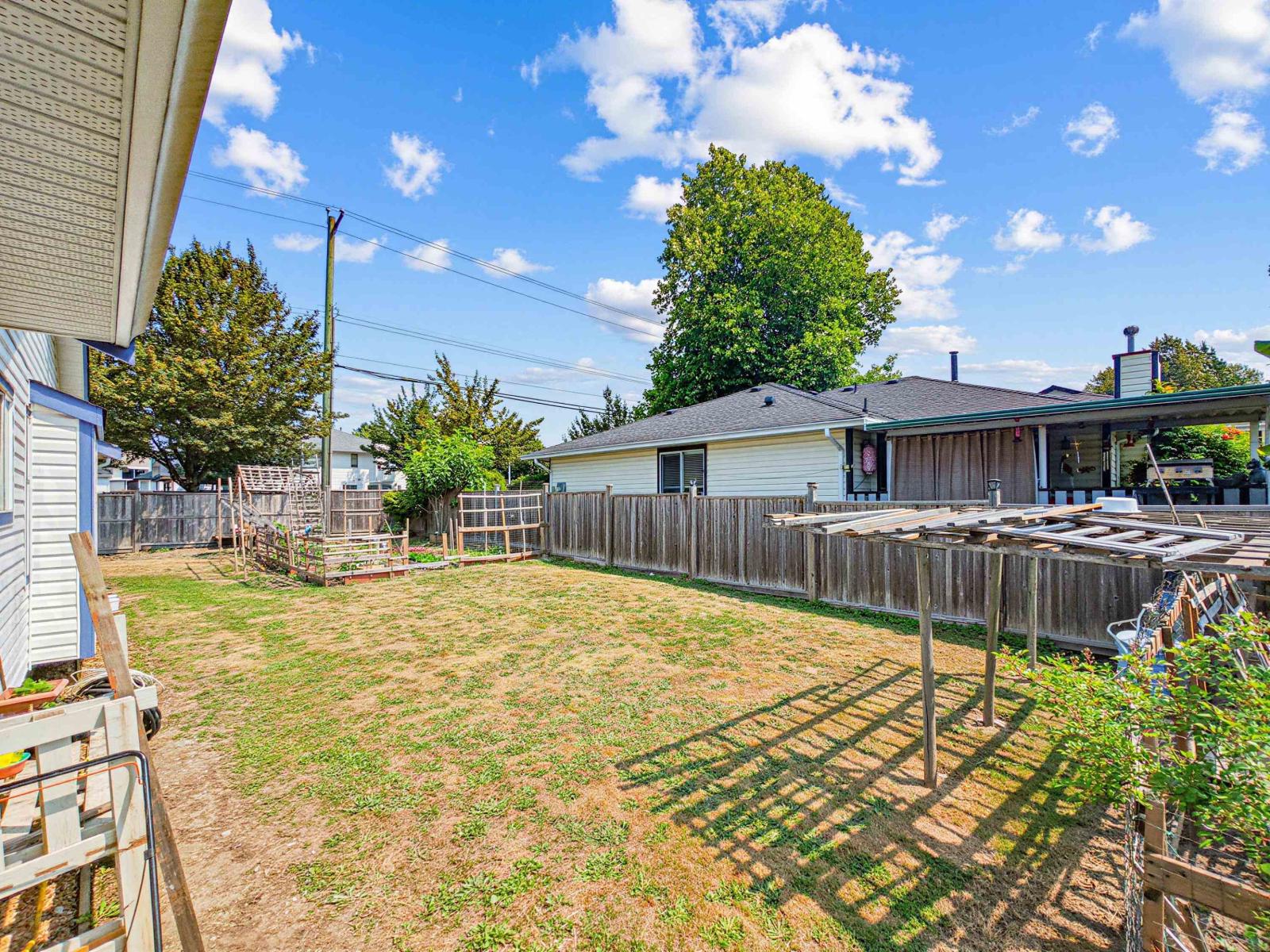 14116 88 Avenue Property Photo 5