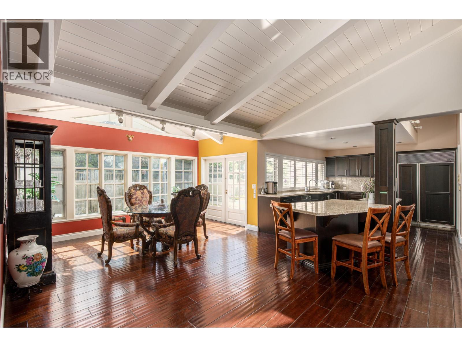 888 Pyrford Road Property Photo 13